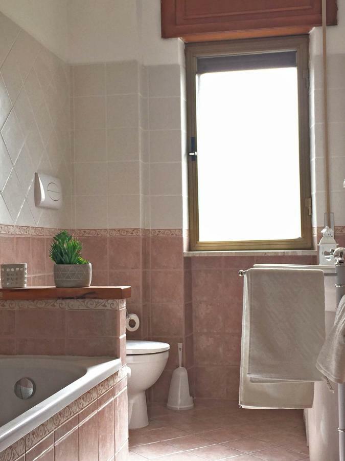 La Casa Del Professore Тортора Екстериор снимка